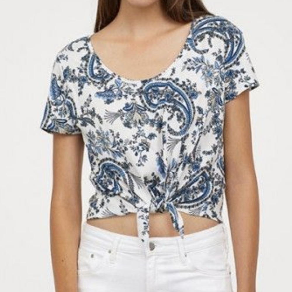 H&M paisley tie front crop top size S